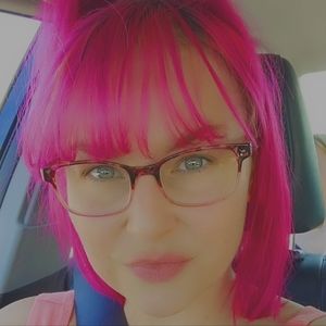 Meet your Posher, Lynn